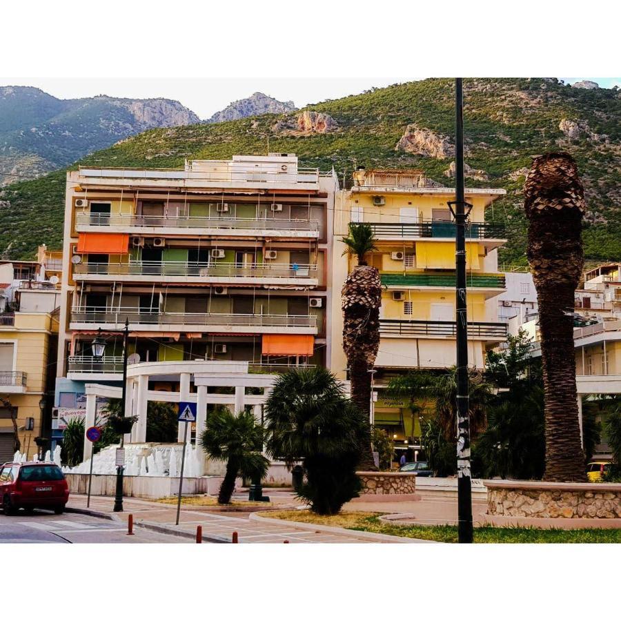 Loutraki Suites エクステリア 写真